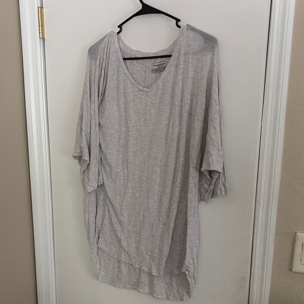 Victoria's Secret Light Gray V-Neck Tunic Top